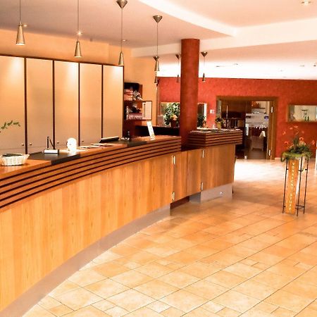 Lavital Sport- & Wellness Hotel Wesendorf Eksteriør billede