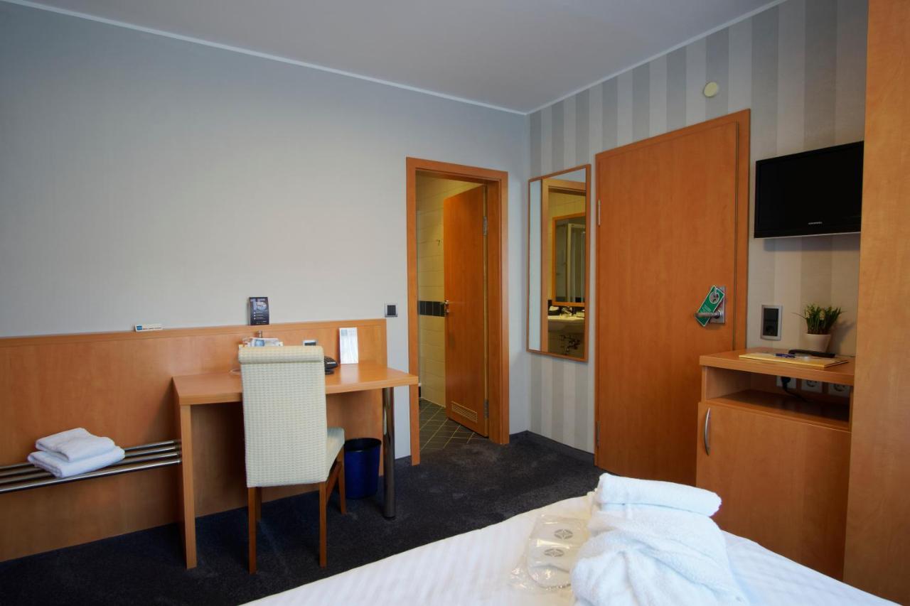 Lavital Sport- & Wellness Hotel Wesendorf Eksteriør billede